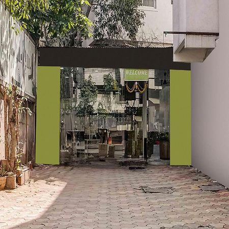 Super Hotel O Nashik Near Vijay Mamta Theatre Formerly Sahara Inn Екстер'єр фото
