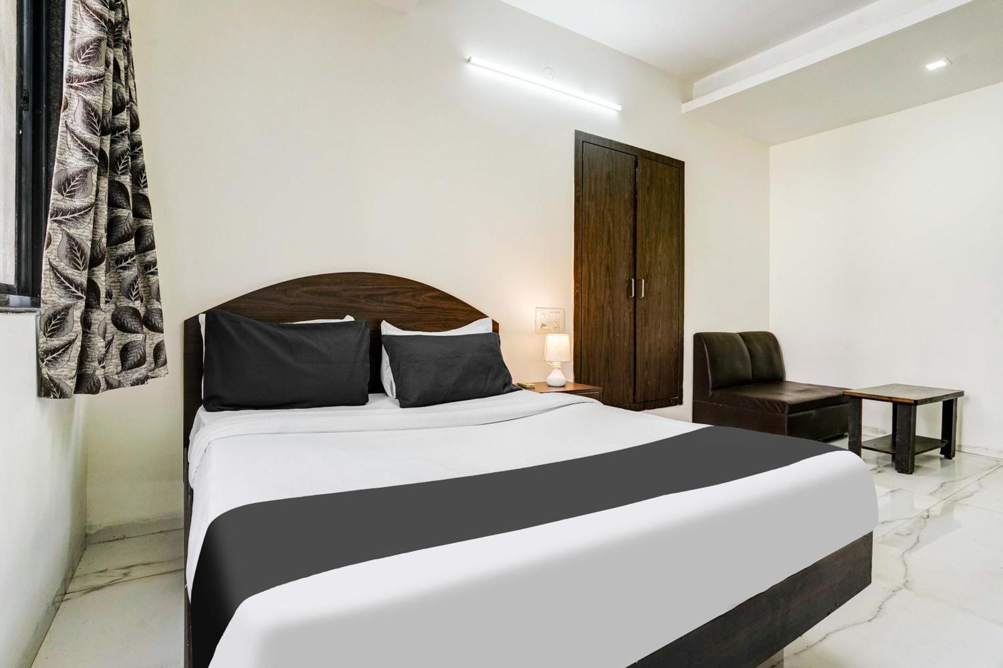 Super Hotel O Nashik Near Vijay Mamta Theatre Formerly Sahara Inn Екстер'єр фото