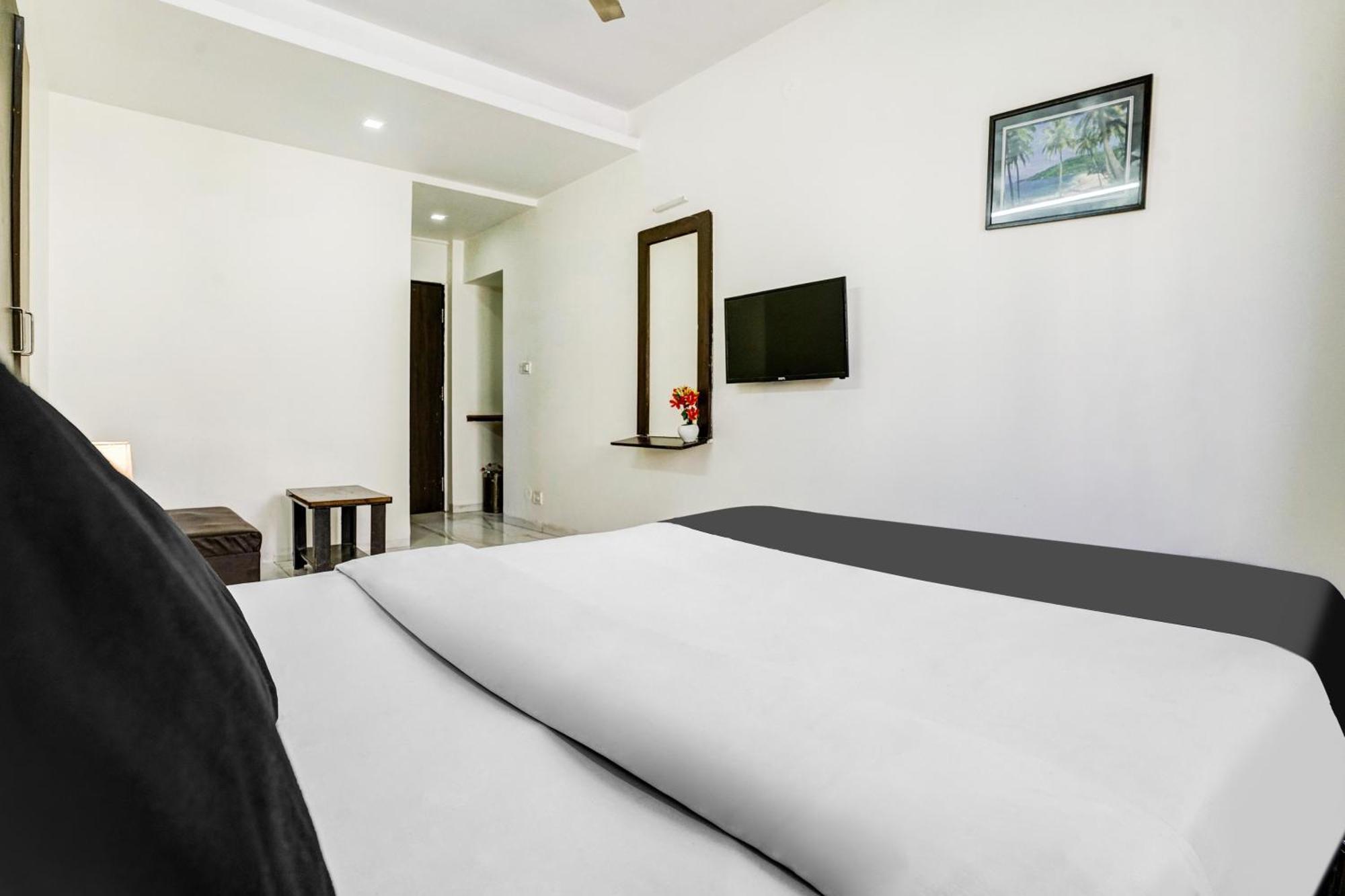 Super Hotel O Nashik Near Vijay Mamta Theatre Formerly Sahara Inn Екстер'єр фото