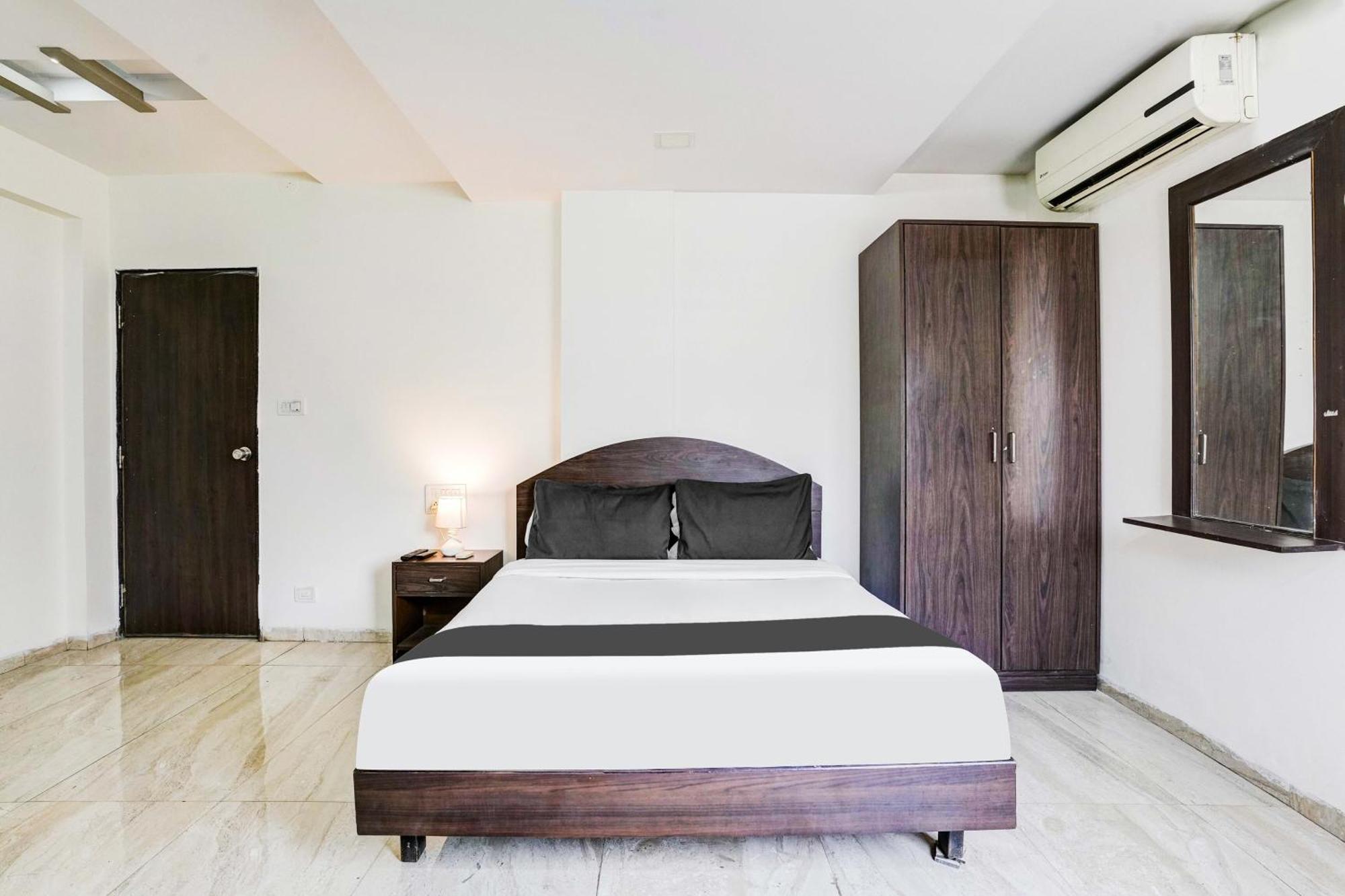 Super Hotel O Nashik Near Vijay Mamta Theatre Formerly Sahara Inn Екстер'єр фото